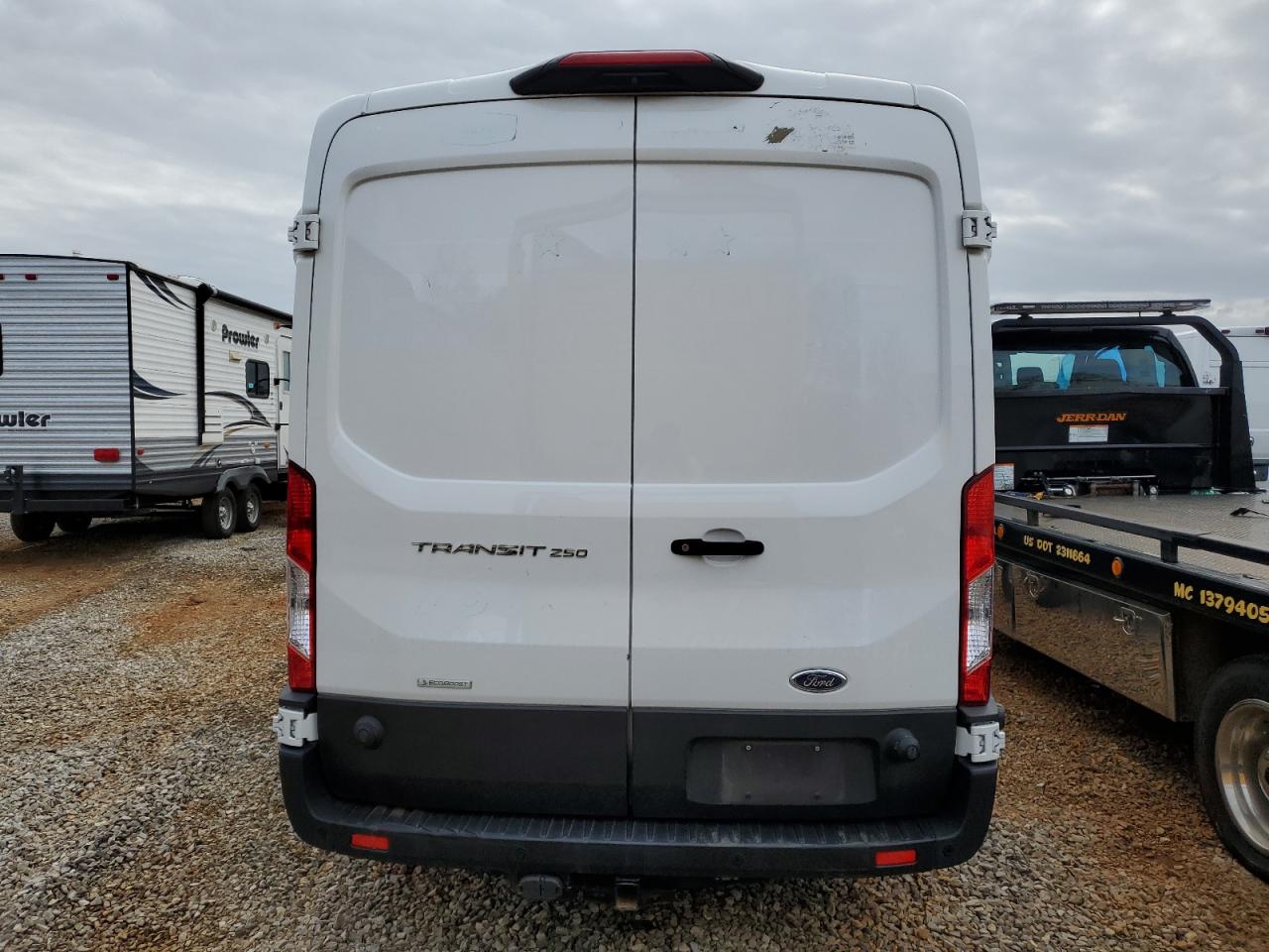 2020 Ford Transit VIN 1FTBR1CG7LKB65615 photo 6