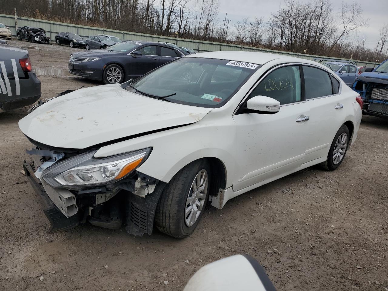 2017 NISSAN Altima VIN 1N4AL3AP0HC130658 photo 1