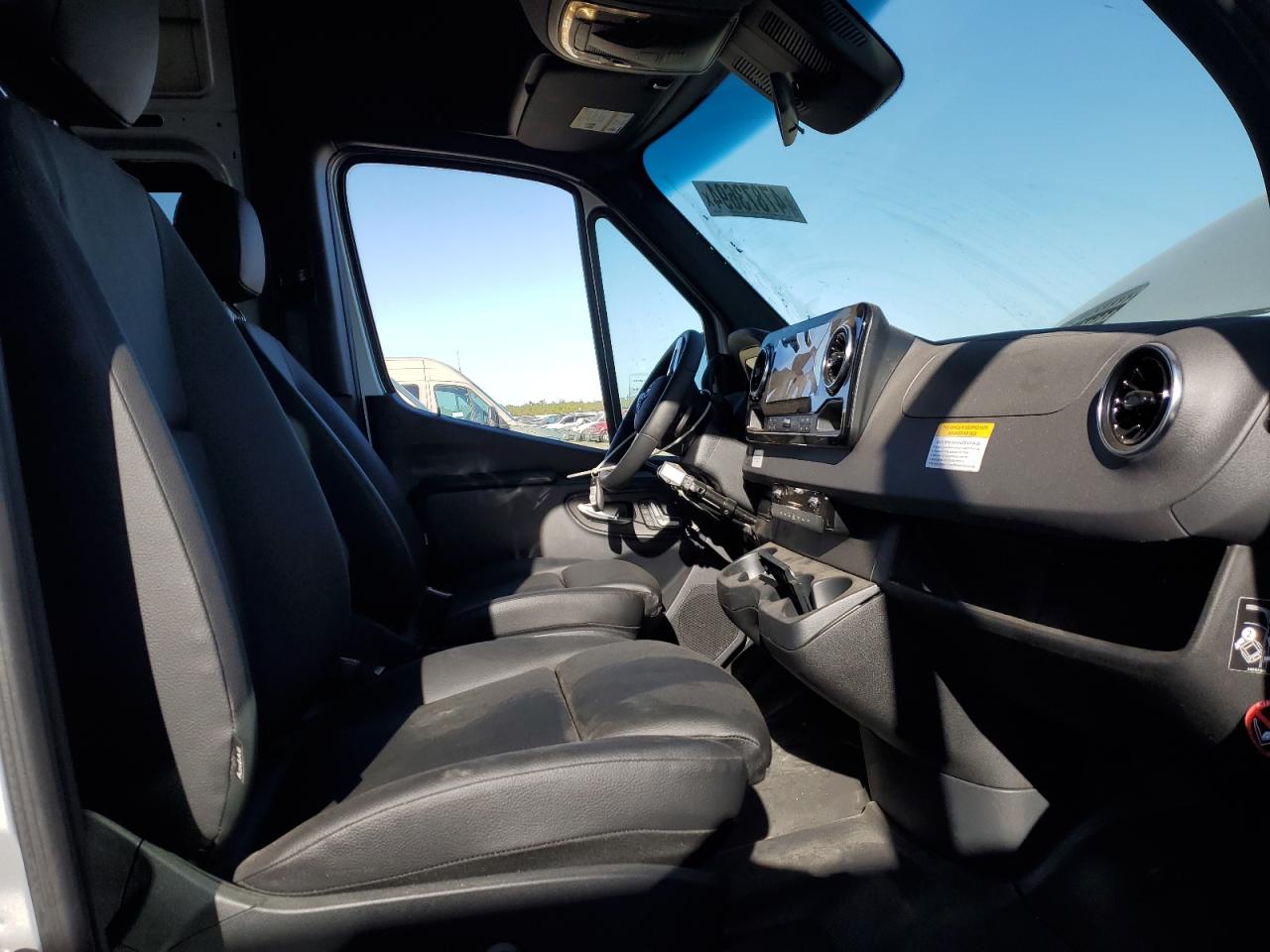 2023 MERCEDES-BENZ Sprinter VIN W1W8NC6Y6PT134446 photo 5