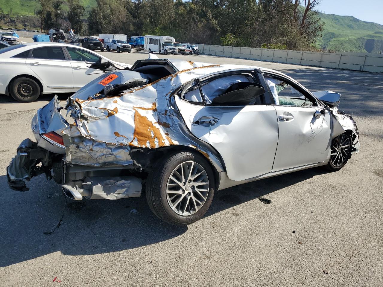 2016 Lexus ES350 VIN 58ABK1GG1GU009471 photo 3
