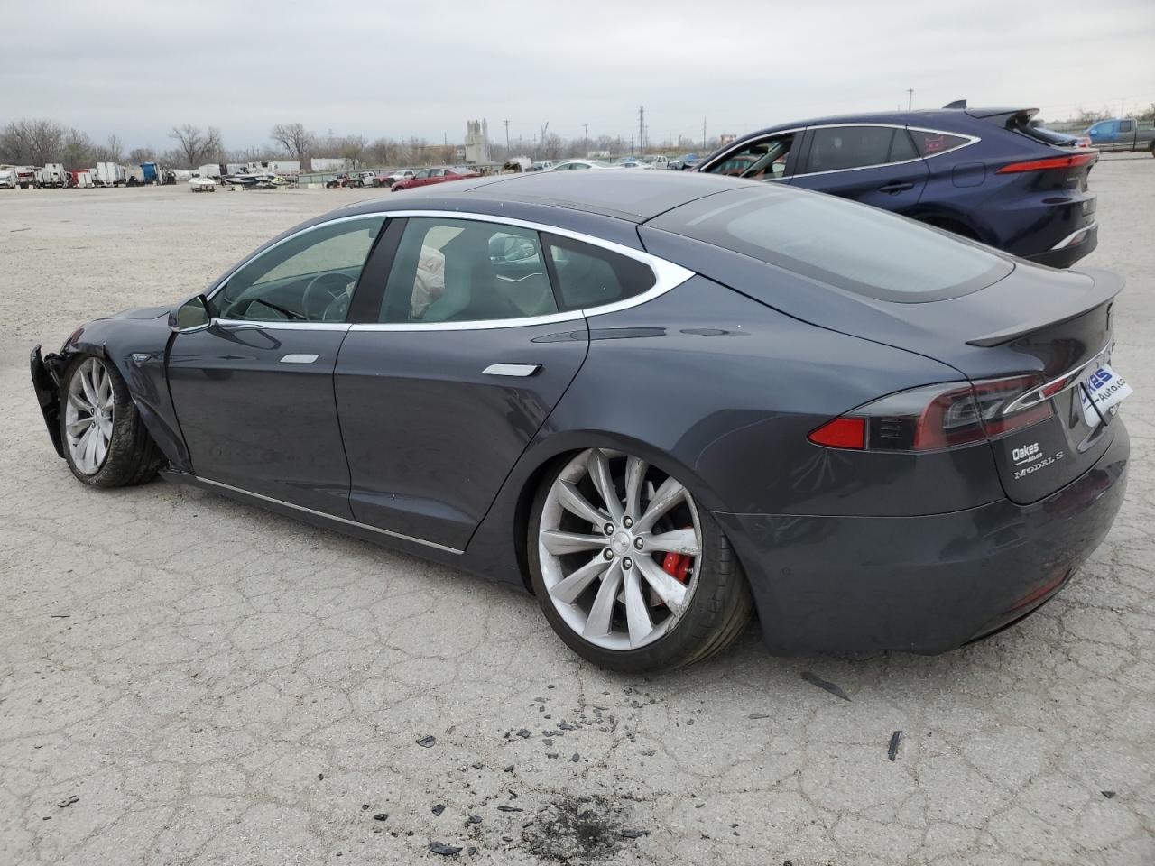 2016 Tesla Model s VIN 5YJSA1E49GF142544 photo 2