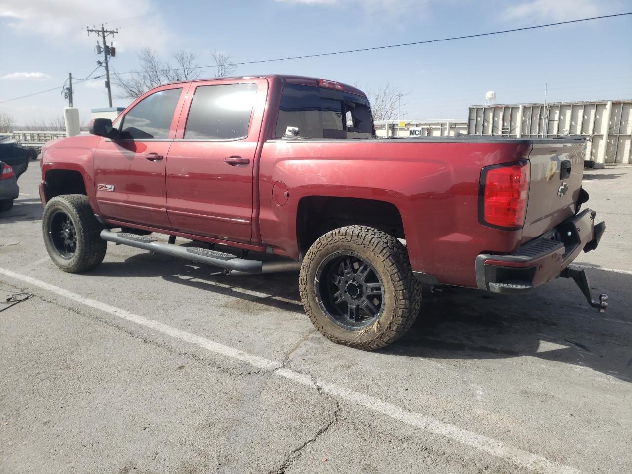 2017 CHEVROLET Silverado VIN 3GCUKRECXHG124643 photo 2