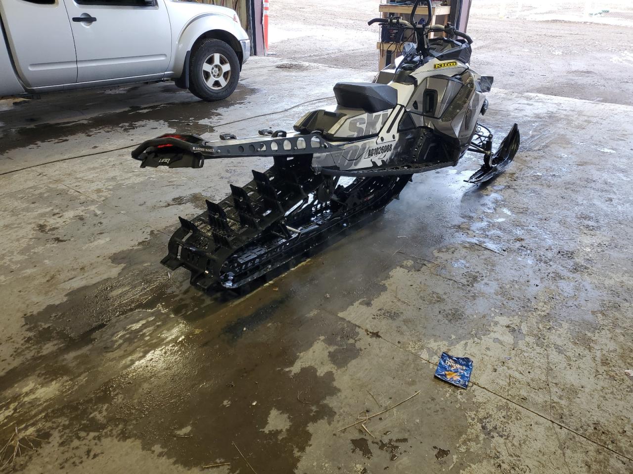 2018 SKI DOO SUMMIT 800 VIN 2BPSCFJL8JV000435 photo 4