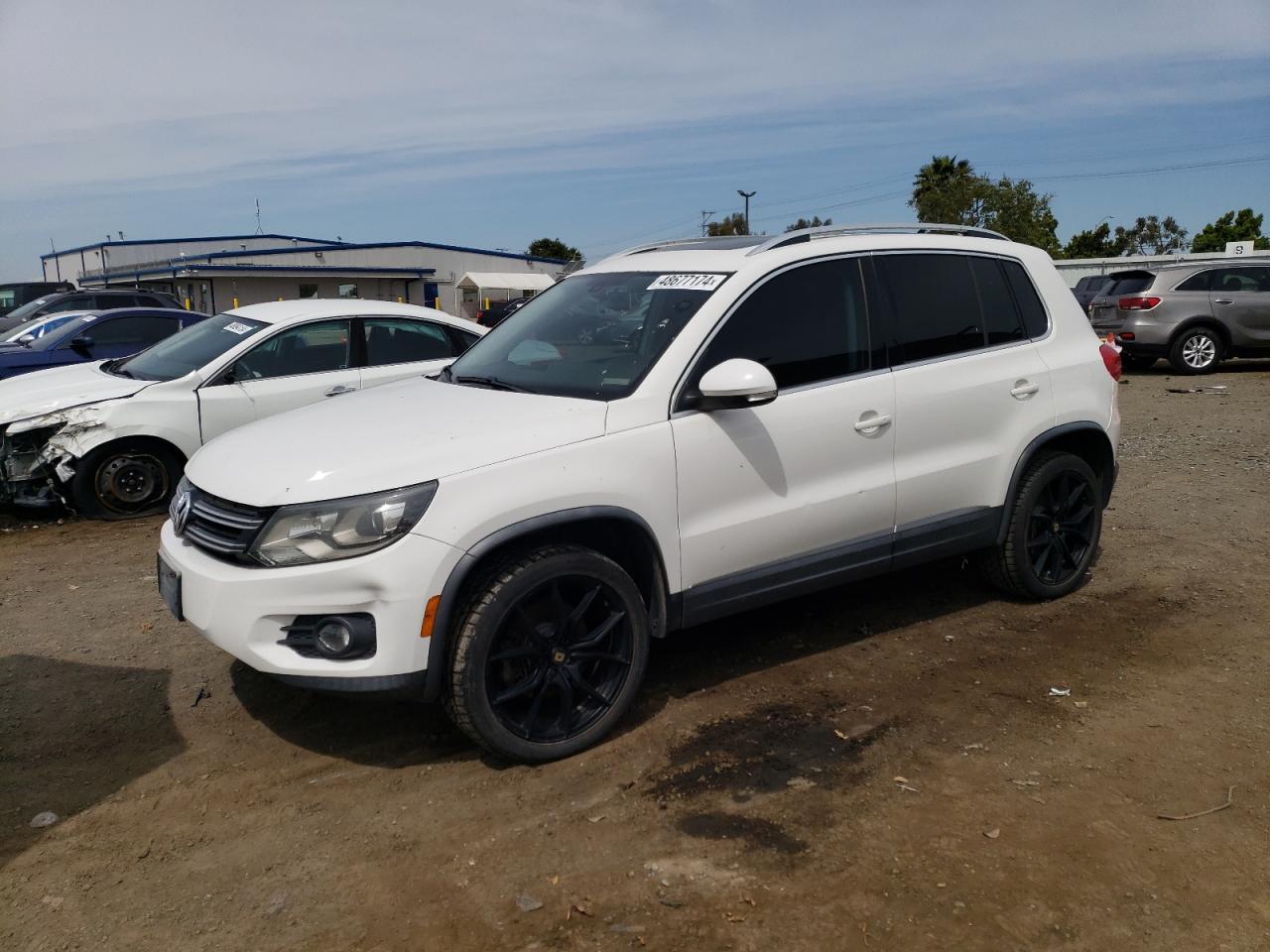 2012 VOLKSWAGEN Tiguan VIN WVGAV7AX6CW533297 photo 1
