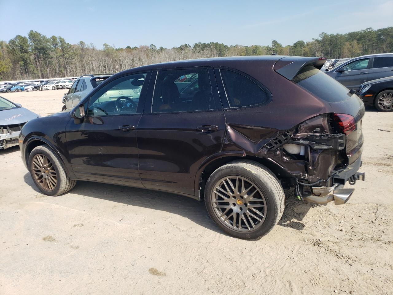2018 PORSCHE Cayenne VIN WP1AA2A2XJKA01688 photo 2