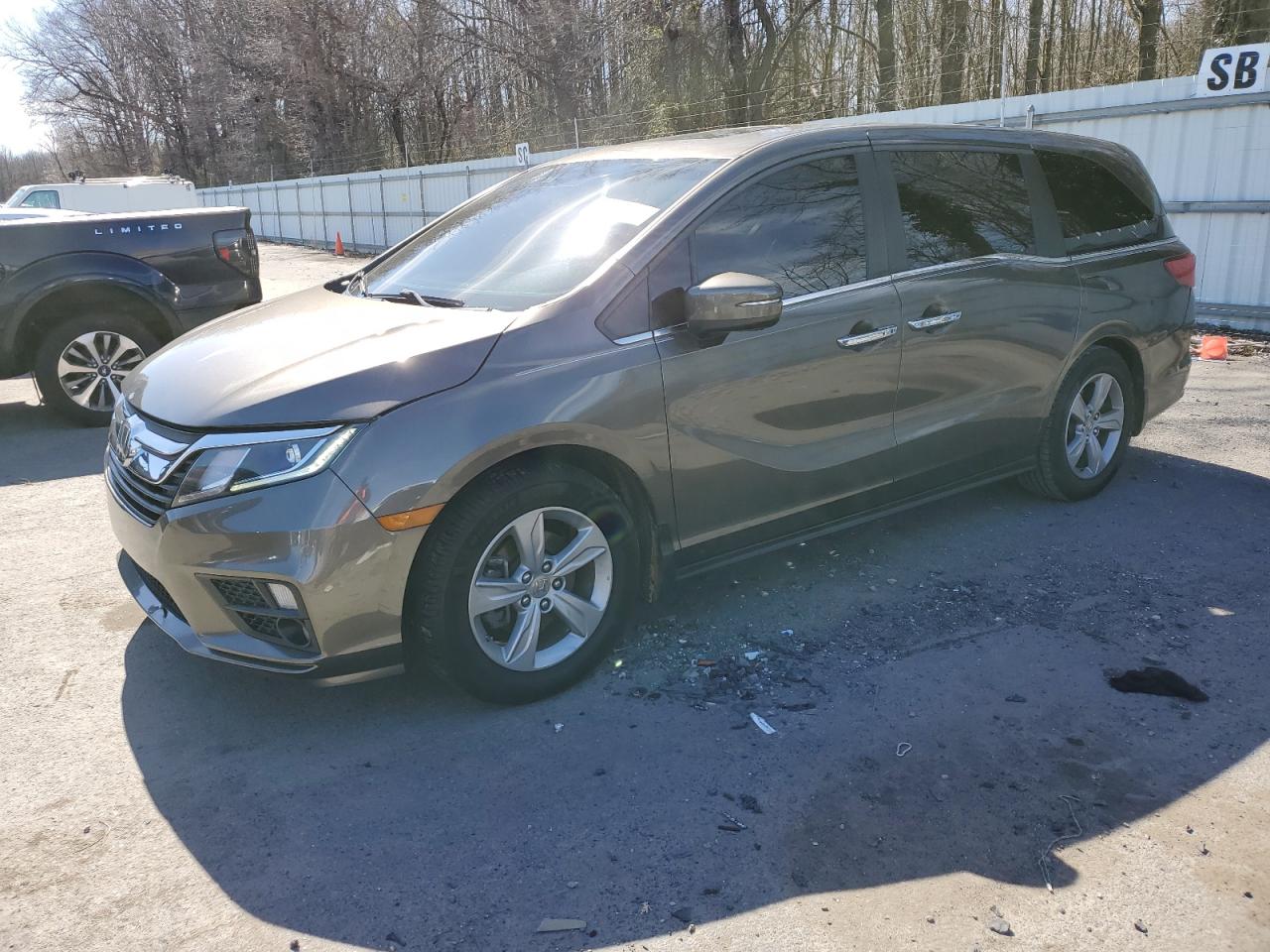 2019 Honda Odyssey exl VIN 5FNRL6H77KB093784 photo 1