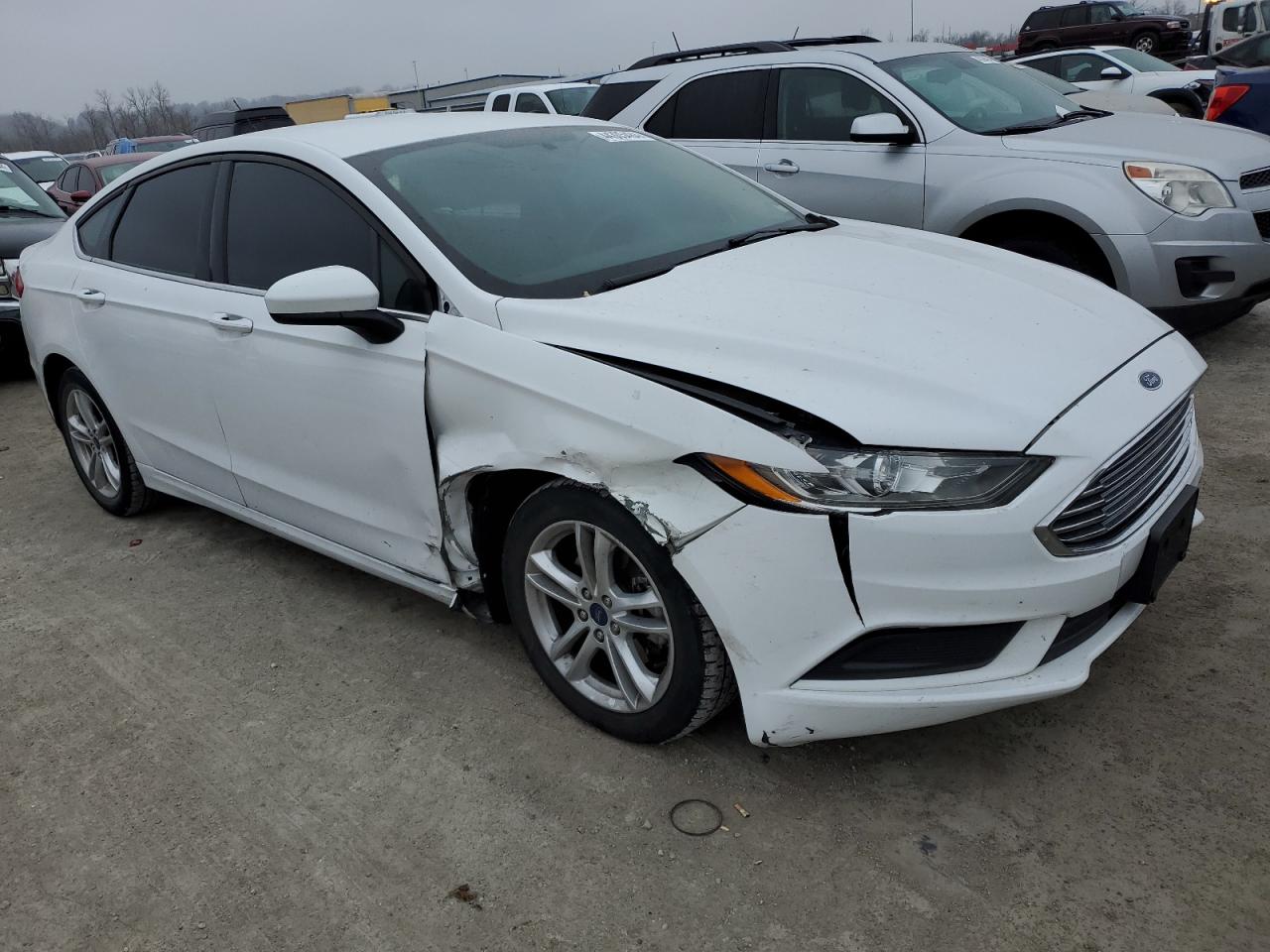 2018 Ford Fusion VIN 3FA6P0H71JR133624 photo 4