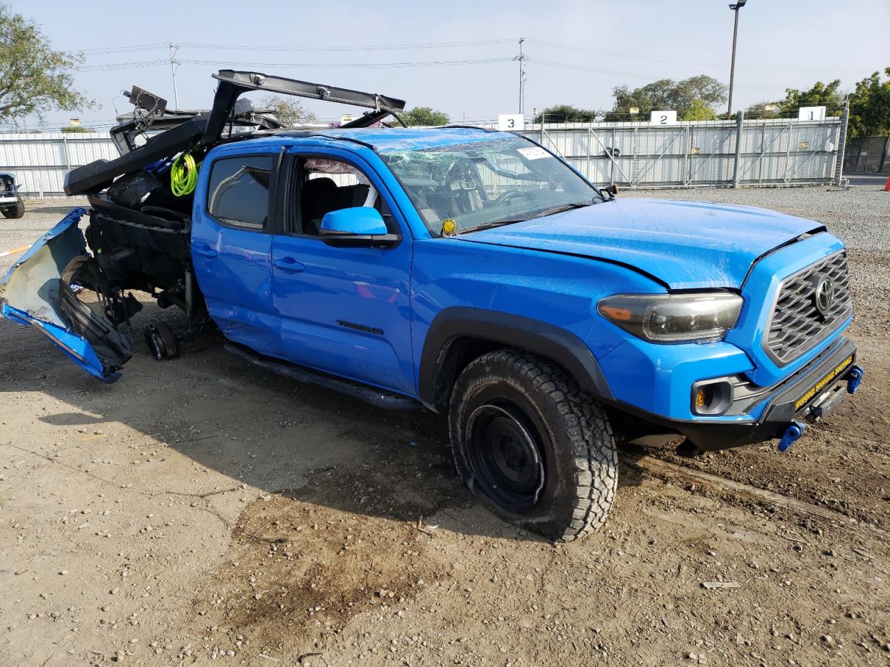 2020 TOYOTA Tacoma VIN 3TMCZ5AN6LM310164 photo 4