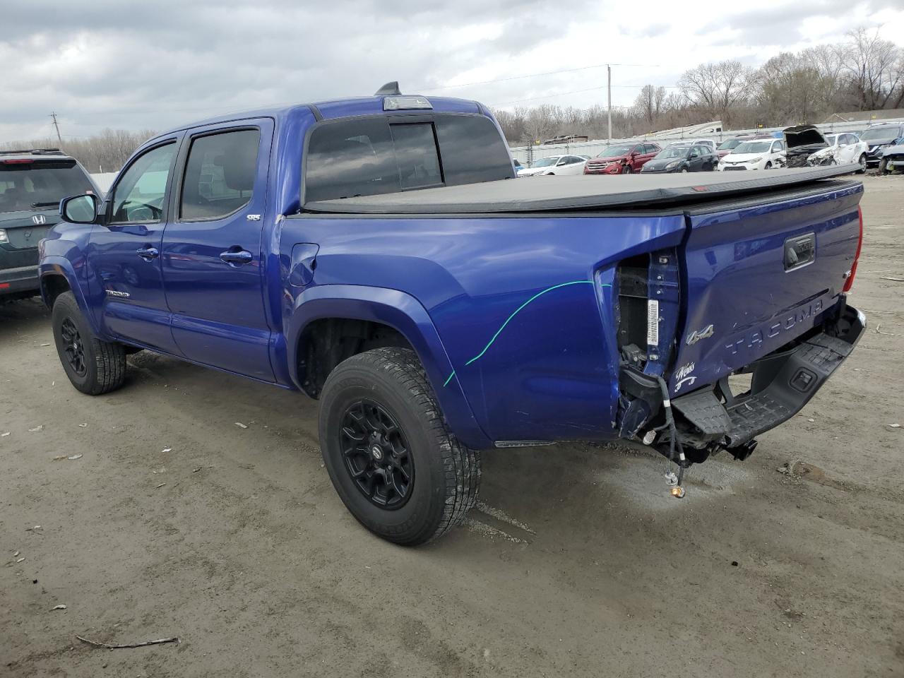 2022 TOYOTA Tacoma VIN 3TMCZ5AN3NM499648 photo 2
