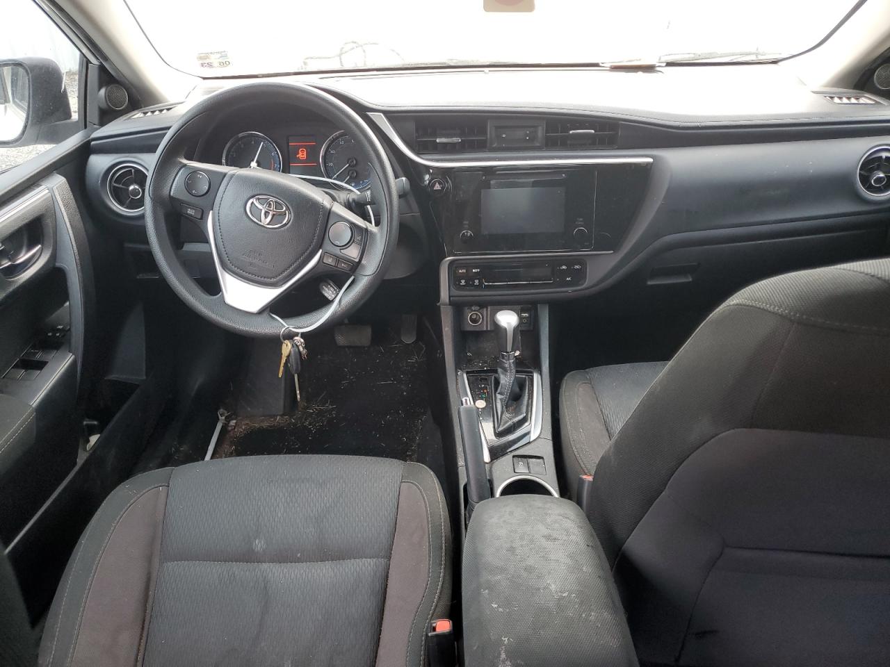 2019 TOYOTA Corolla VIN 5YFBURHEXKP939036 photo 8