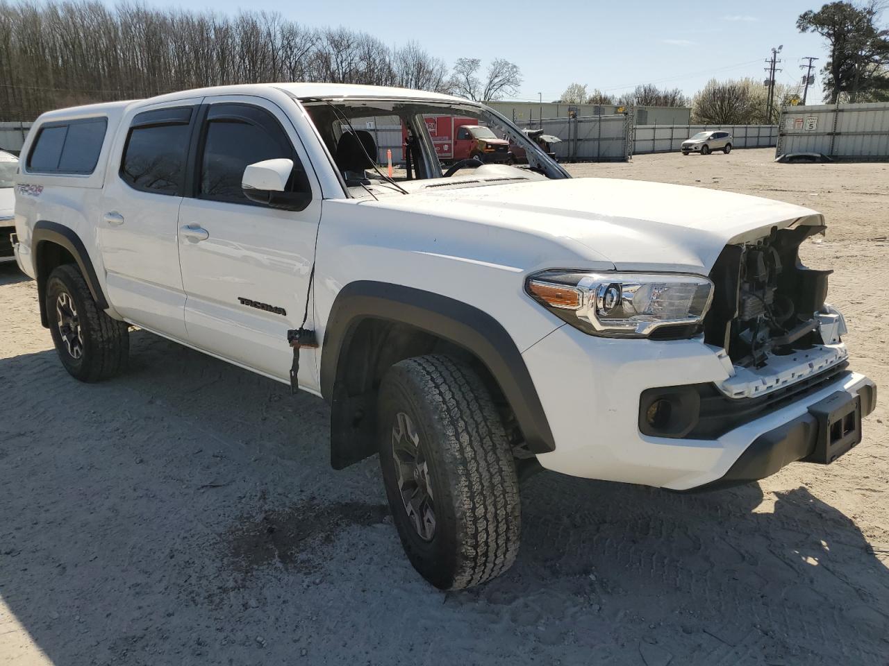 2020 TOYOTA Tacoma VIN 3TMCZ5ANXLM341093 photo 4