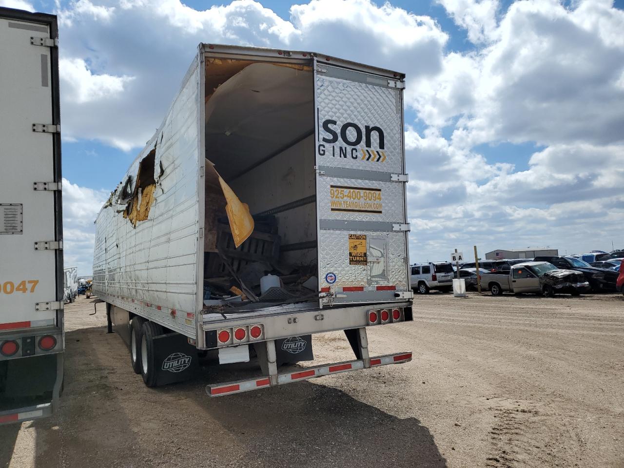 2022 UTILITY REEFER VIN 1UYVS2530N2542307 photo 3