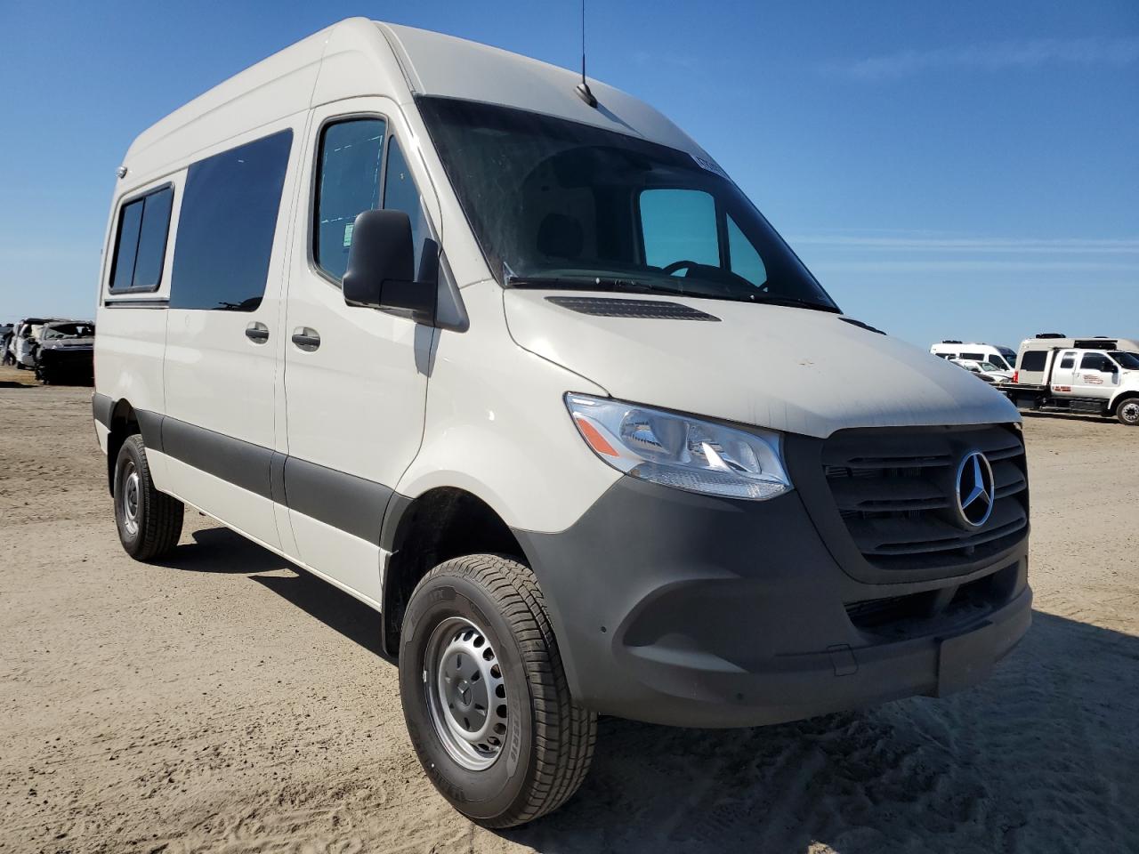 2022 MERCEDES-BENZ Sprinter VIN W1W4EBVYXNT090362 photo 1