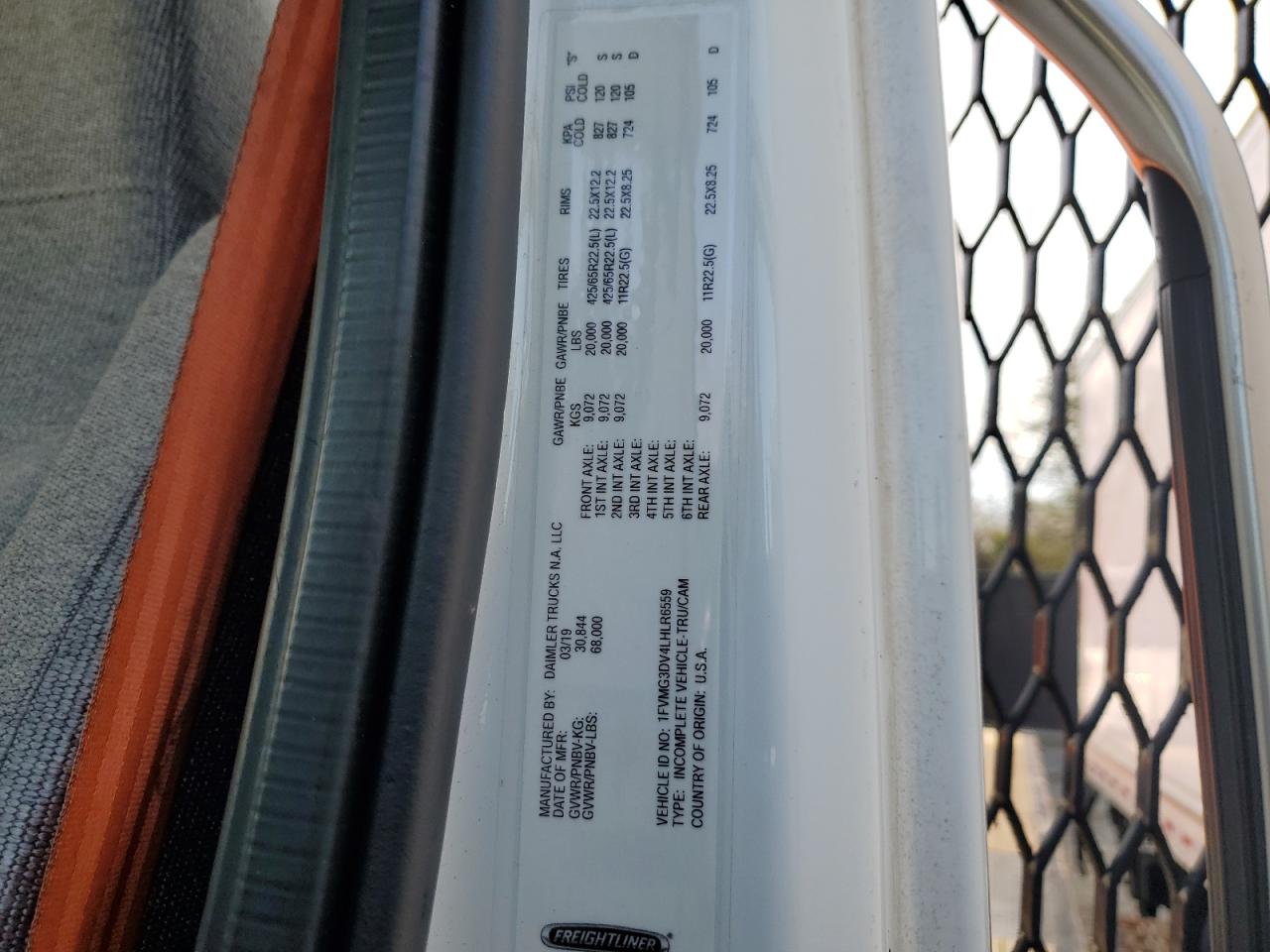 2020 FREIGHTLINER 114sd VIN 1FVMG3DV4LHLR6559 photo 10