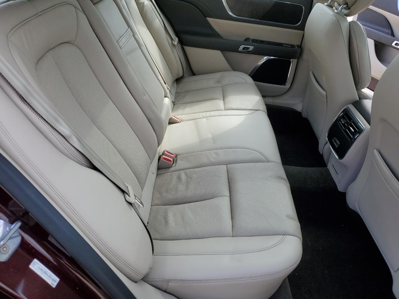 2018 Lincoln Continentl VIN 1LN6L9TK4J5616397 photo 10