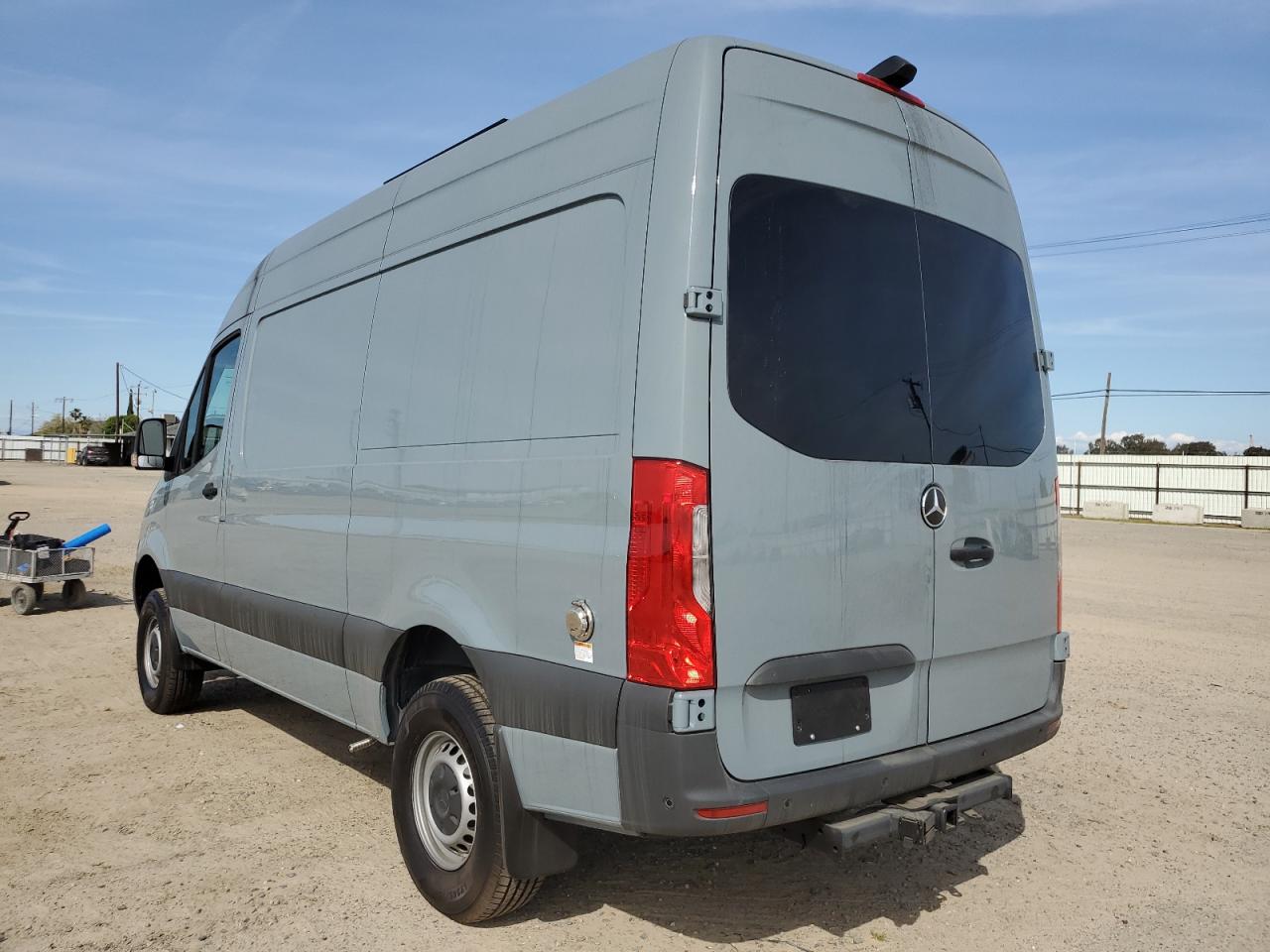 2022 MERCEDES-BENZ Sprinter VIN W1W4EBVY1NT110014 photo 3