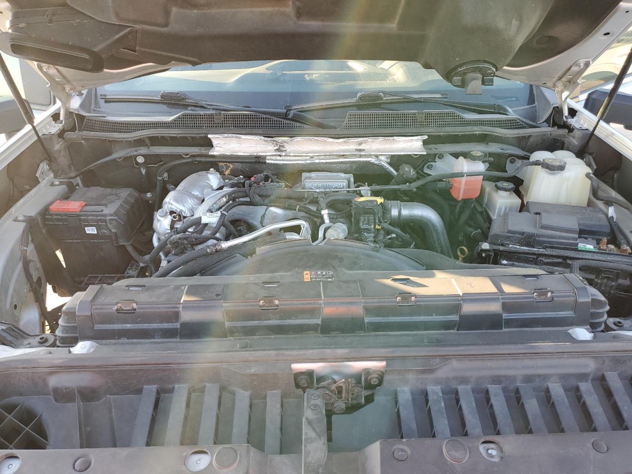2020 Chevrolet All models VIN 1GC4YPEY6LF195282 photo 11