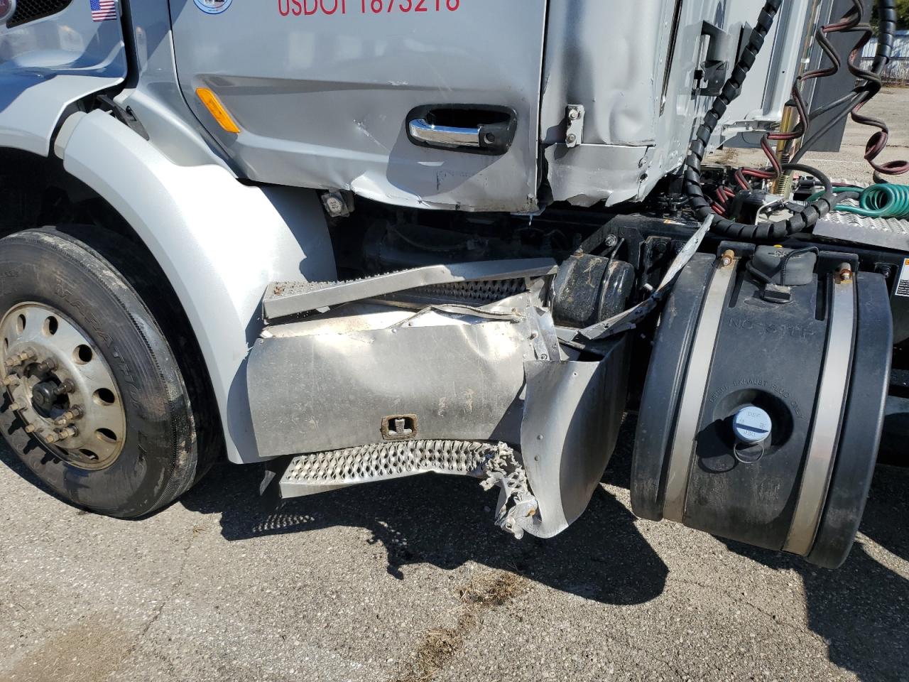 2021 PETERBILT All models VIN 1XPBAP8X1MD741562 photo 9