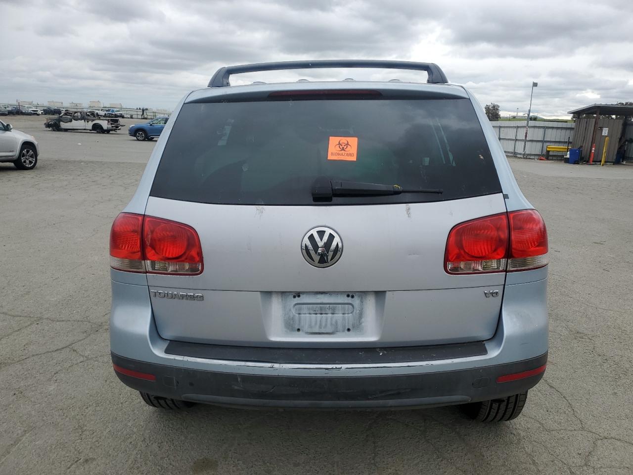 2004 Volkswagen Touareg VIN WVGBC67L64D025093 photo 6