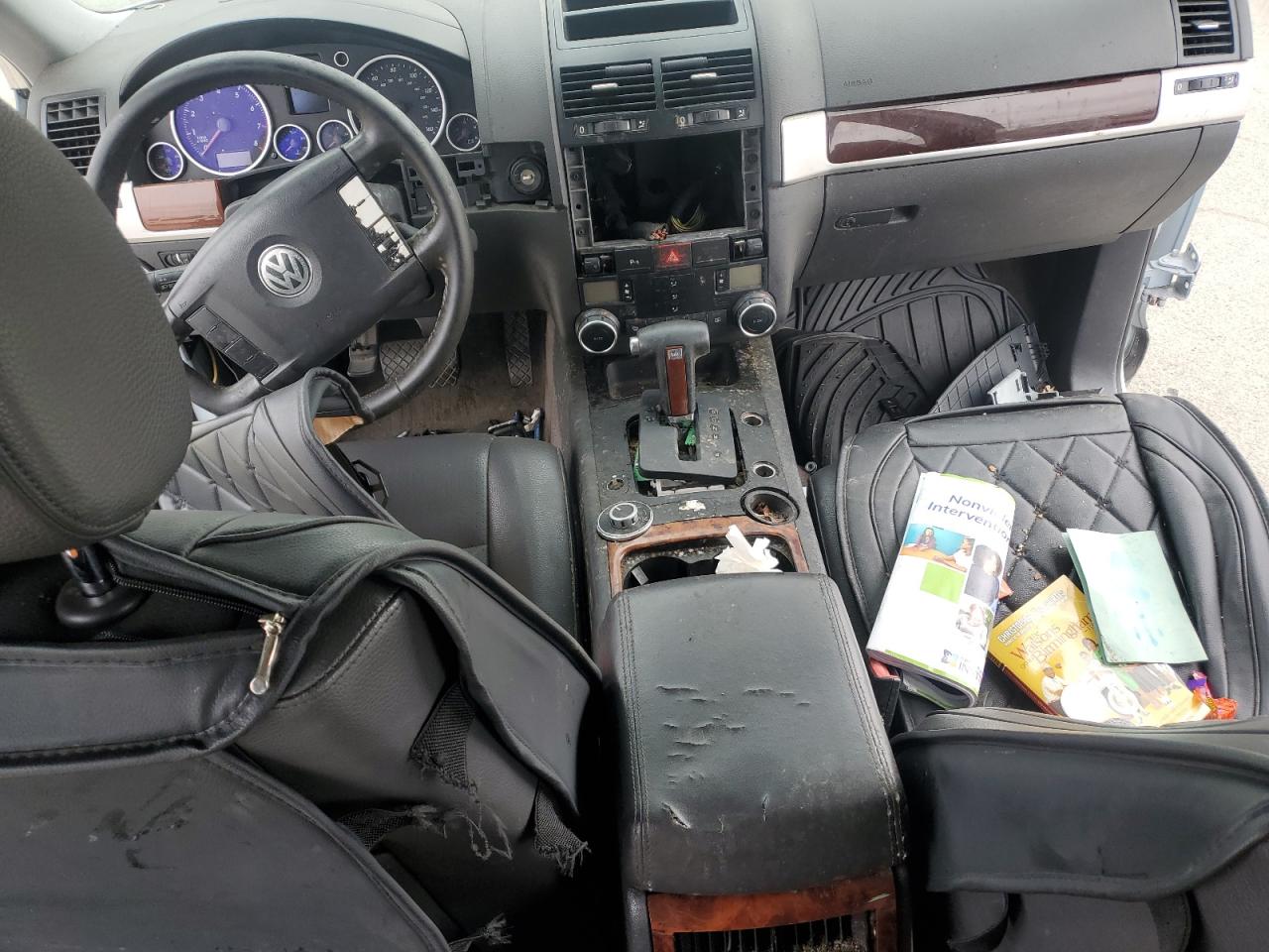 2004 Volkswagen Touareg VIN WVGBC67L64D025093 photo 8