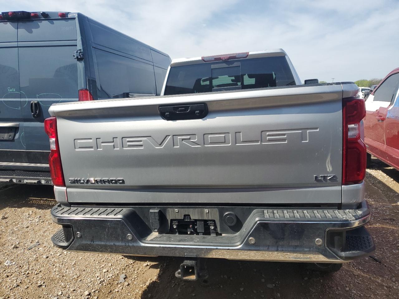 2020 Chevrolet All models VIN 1GC4YPEY6LF195282 photo 6