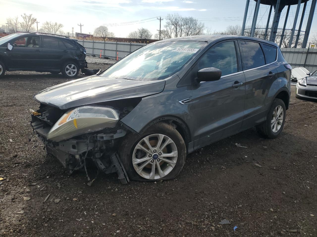 2017 Escape VIN 1FMCU0GD3HUD06233 photo 1