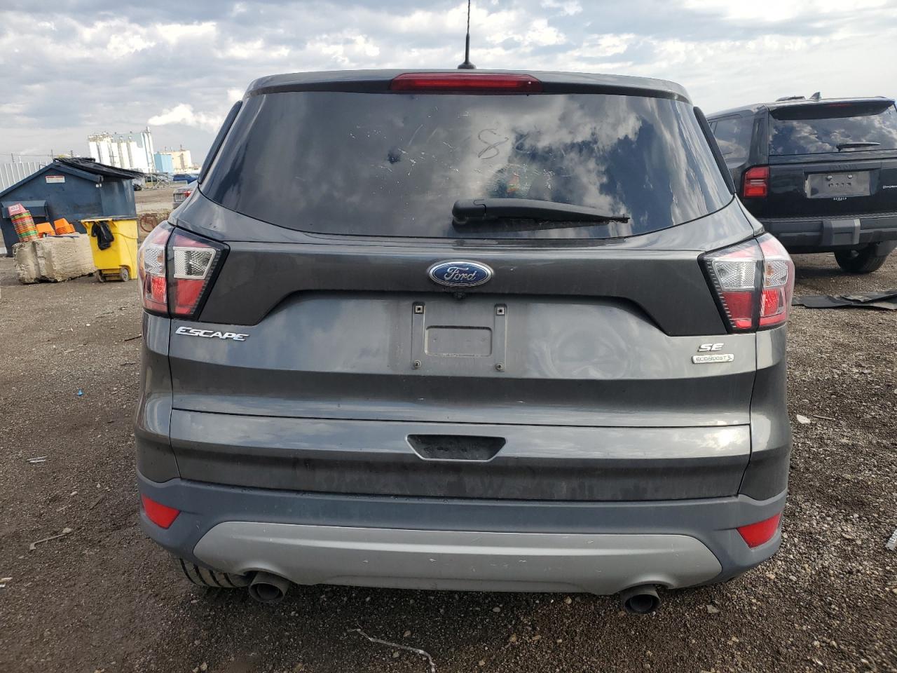 2017 Escape VIN 1FMCU0GD3HUD06233 photo 6