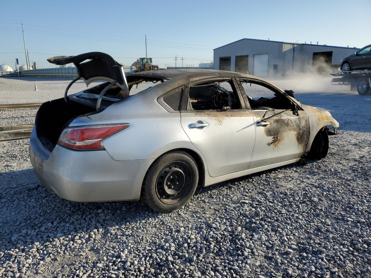 2015 NISS Altima VIN 1N4AL3AP3FC224949 photo 3