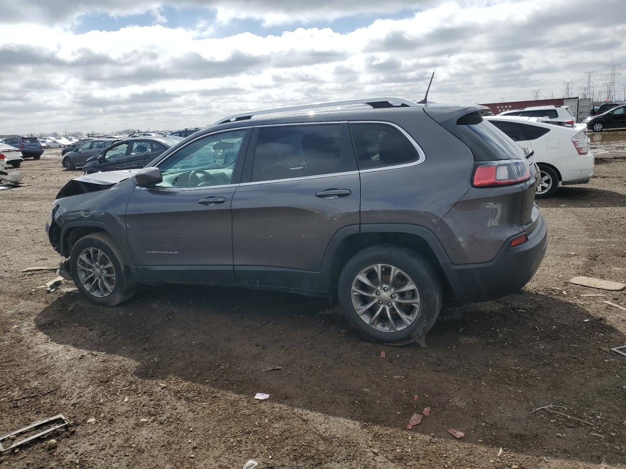2019 Jeep Grand cher VIN 1C4PJLLB2KD420025 photo 2
