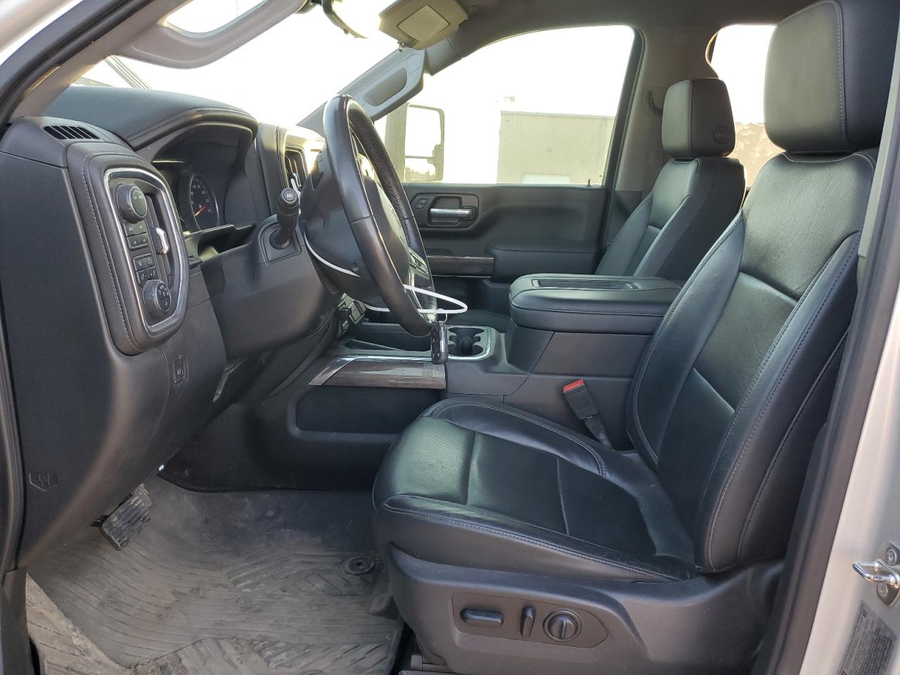 2020 Chevrolet All models VIN 1GC4YPEY6LF195282 photo 7