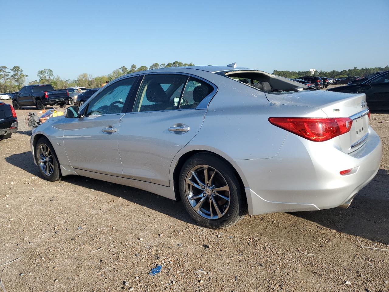 2017 Infiniti Q50 VIN JN1EV7AP2HM739504 photo 2