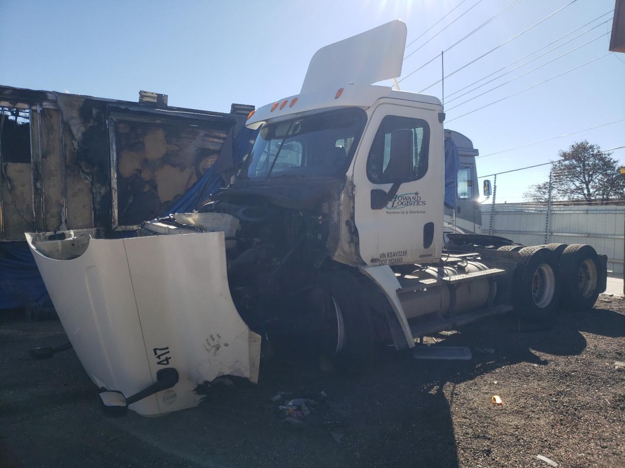 2011 FREIGHTLINER All other VIN 1FUJGEDR6BSAV3259 photo 2