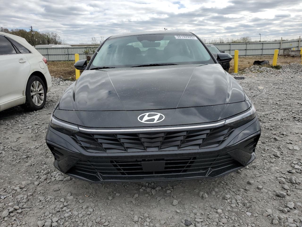 2024 Hyundai Elantra VIN KMHLS4DG8RU711940 photo 5