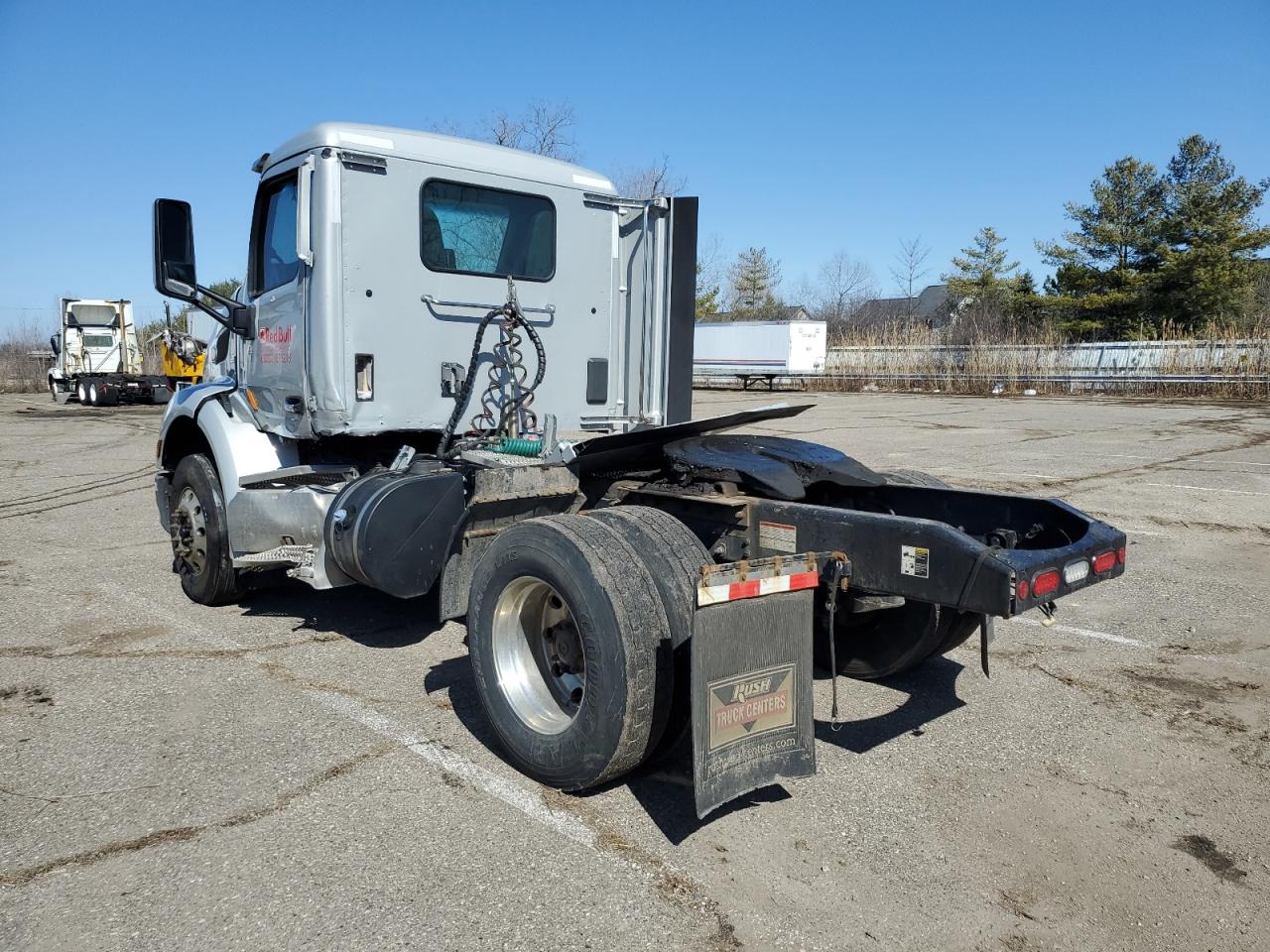 2021 PETERBILT All models VIN 1XPBAP8X1MD741562 photo 3
