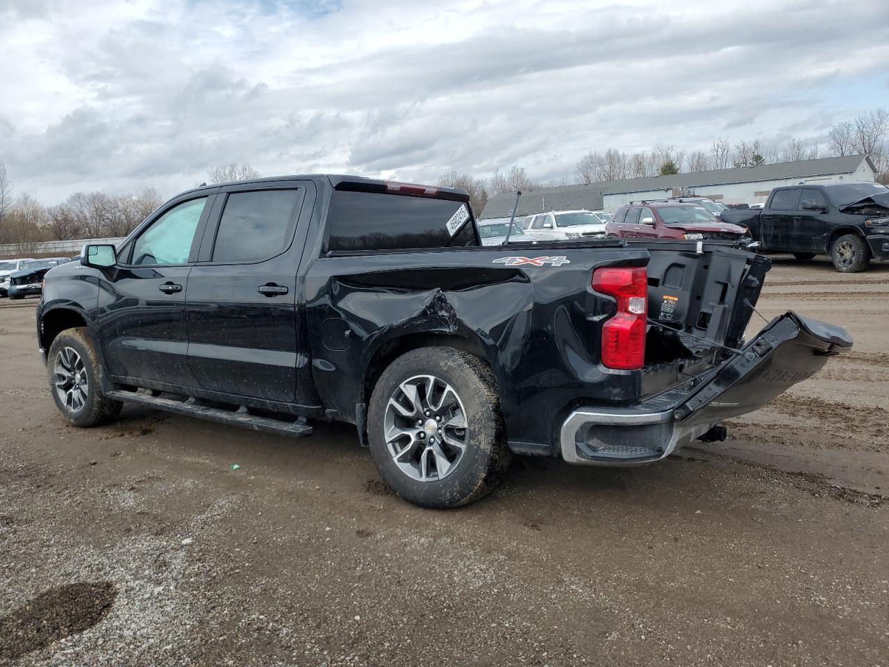 2024 Chevrolet All models VIN 1GCPDKEK6RZ297874 photo 2
