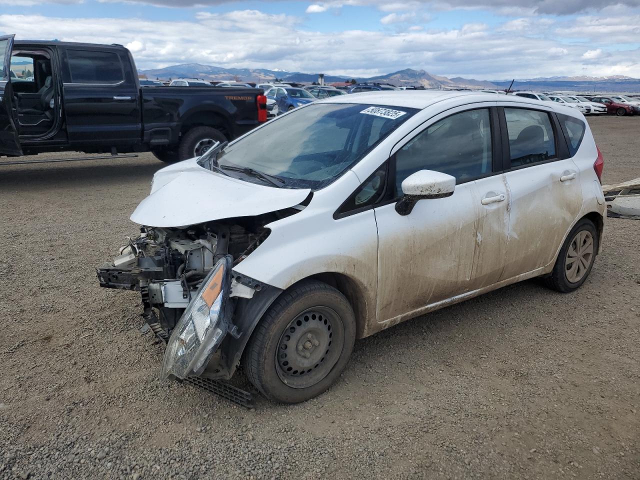 2019 NISSAN Versa note VIN 3N1CE2CP9KL363120 photo 1
