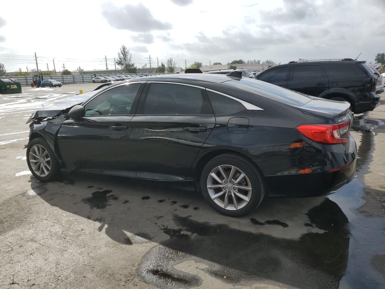 2022 Honda Accord VIN 1HGCV1F16NA043314 photo 2