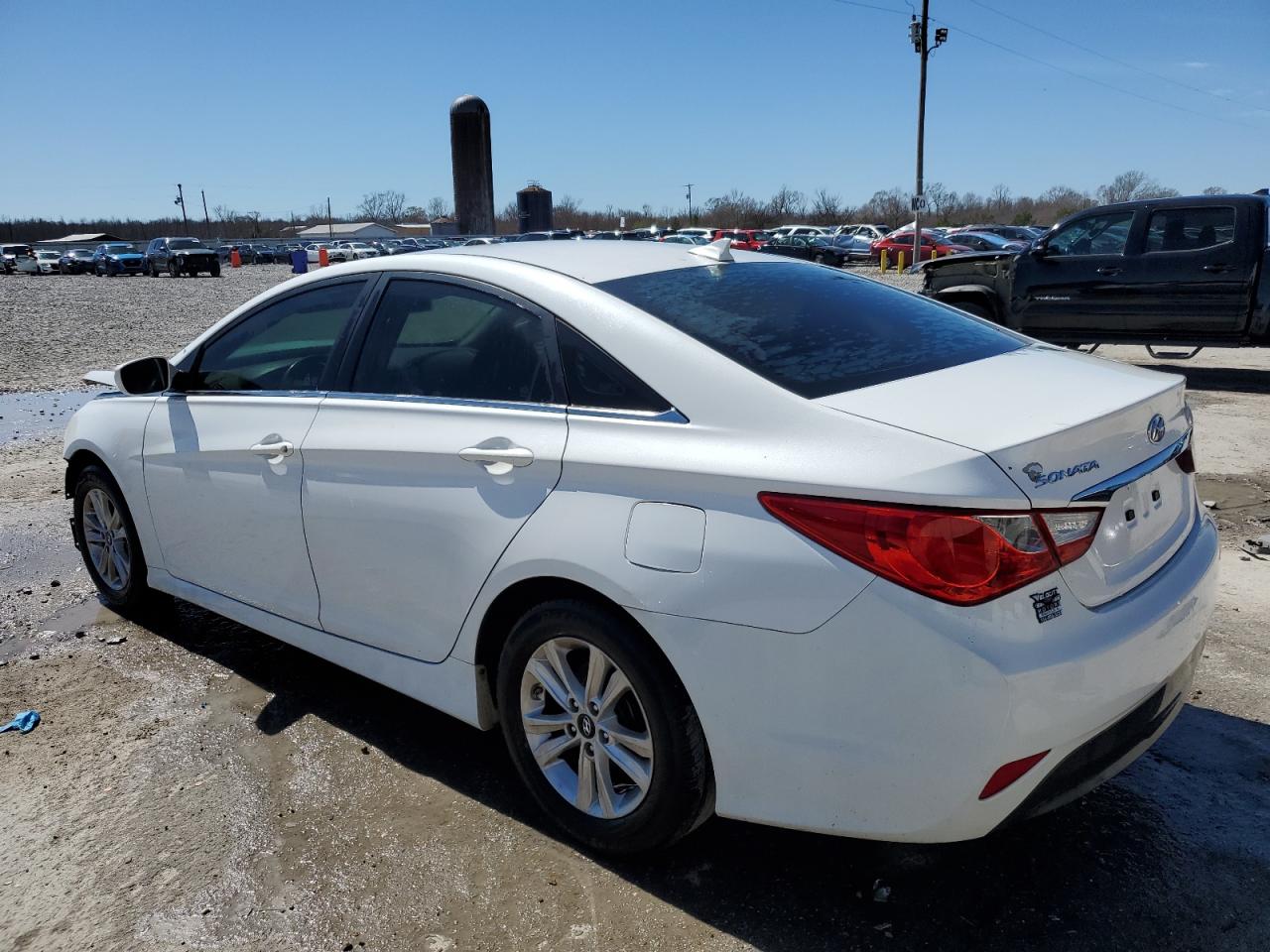 2014 Hyundai Sonata VIN 5NPEB4AC5EH942118 photo 2