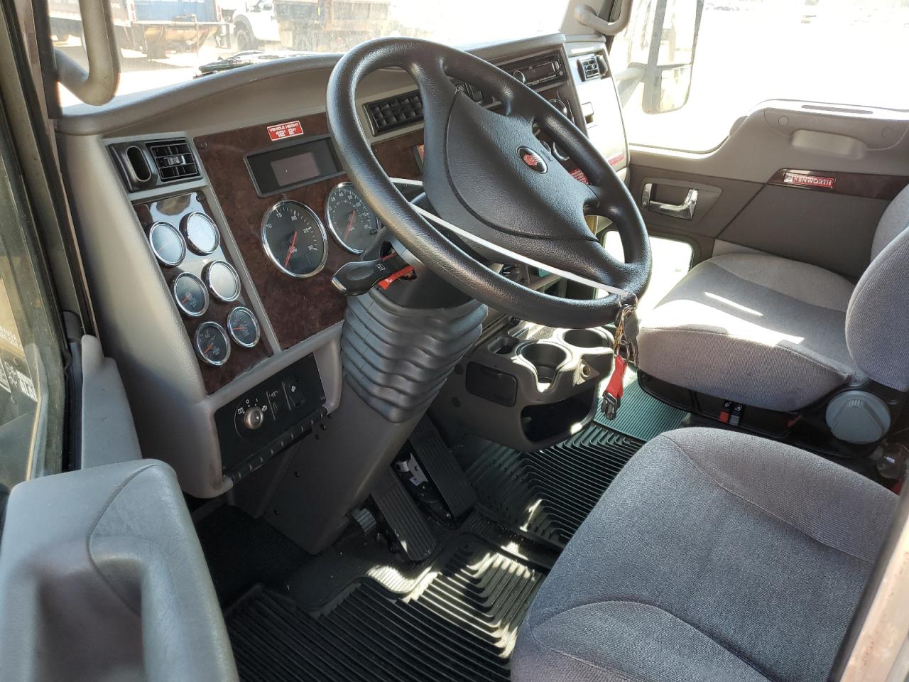 2017 KENWORTH All other VIN 2NKHHM6X9HM172600 photo 8