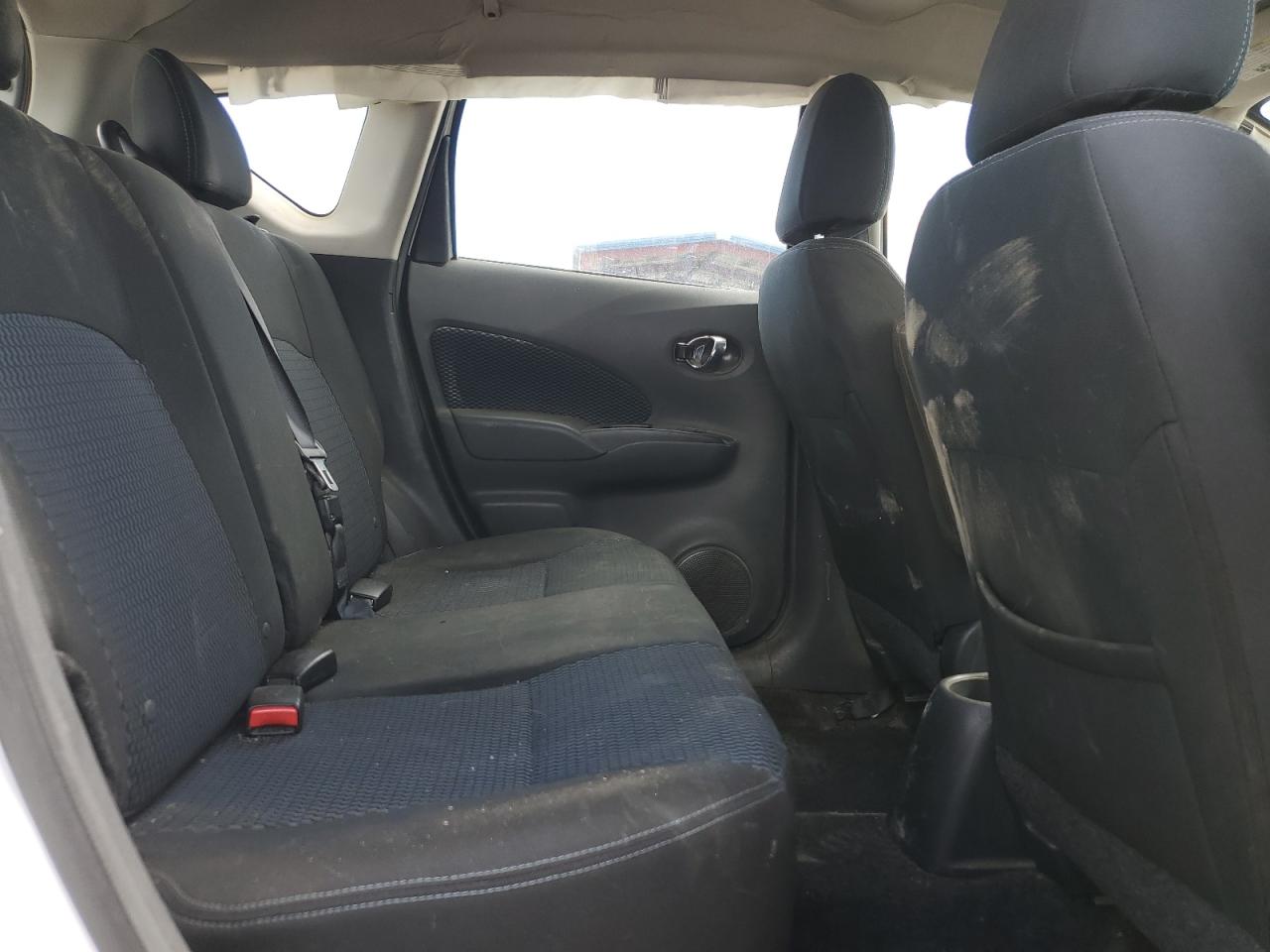 2019 NISSAN Versa note VIN 3N1CE2CP9KL363120 photo 10