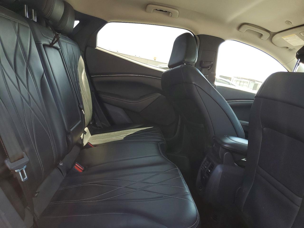 2023 Ford Mustang VIN 3FMTK1RM0PMA07102 photo 11