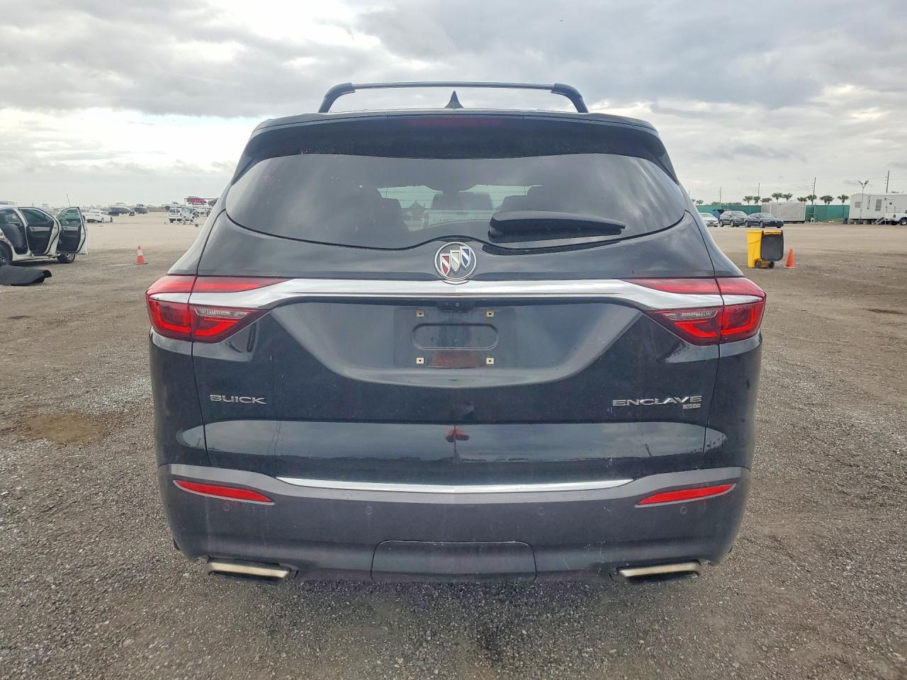 2018 Buick Enclave VIN 5GAEVCKW7JJ209341 photo 6