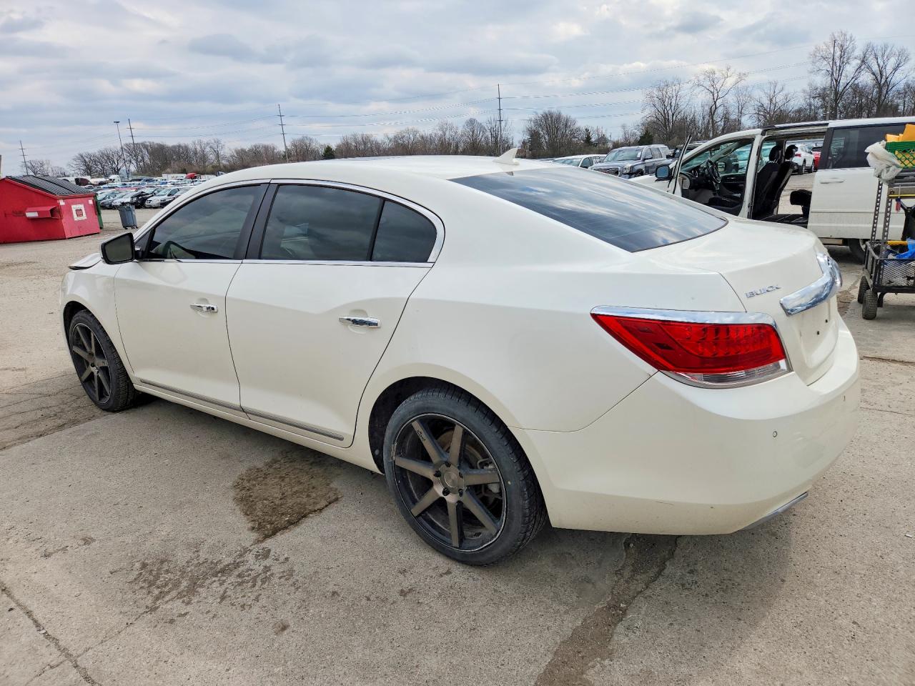 2012 BUICK Lacrosse VIN 1G4GJ5E37CF118247 photo 2