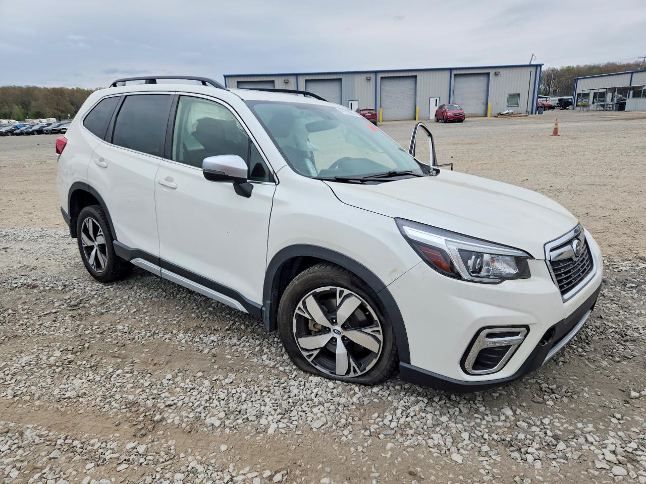 2020 Subaru Forester VIN JF2SKAXC0LH603014 photo 4