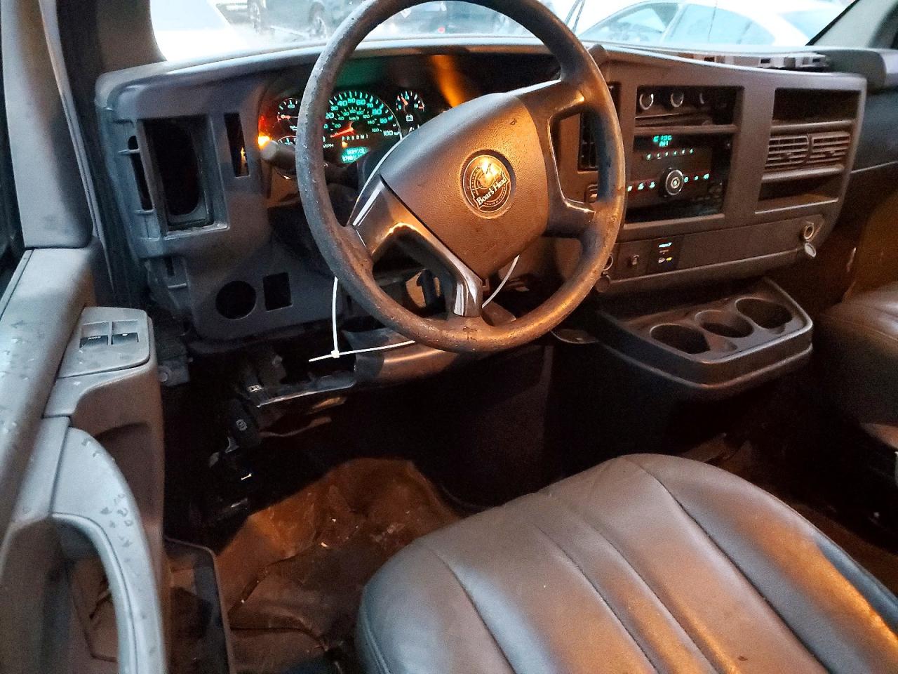 2014 CHEV Express VIN 1GCWGGCA5E1134457 photo 8