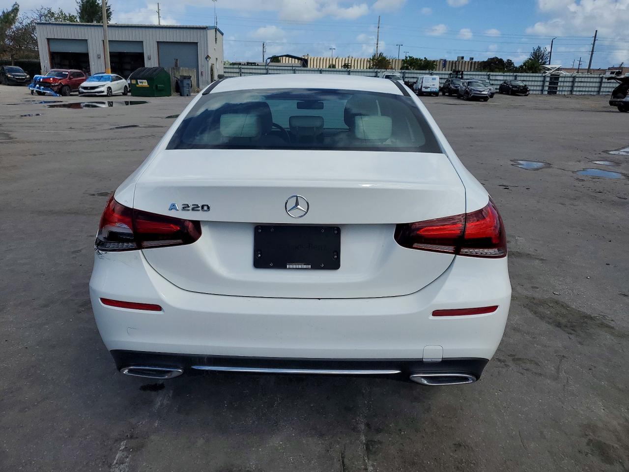 2019 MERCEDES-BENZ A-class VIN WDD3G4EB4KW035964 photo 6
