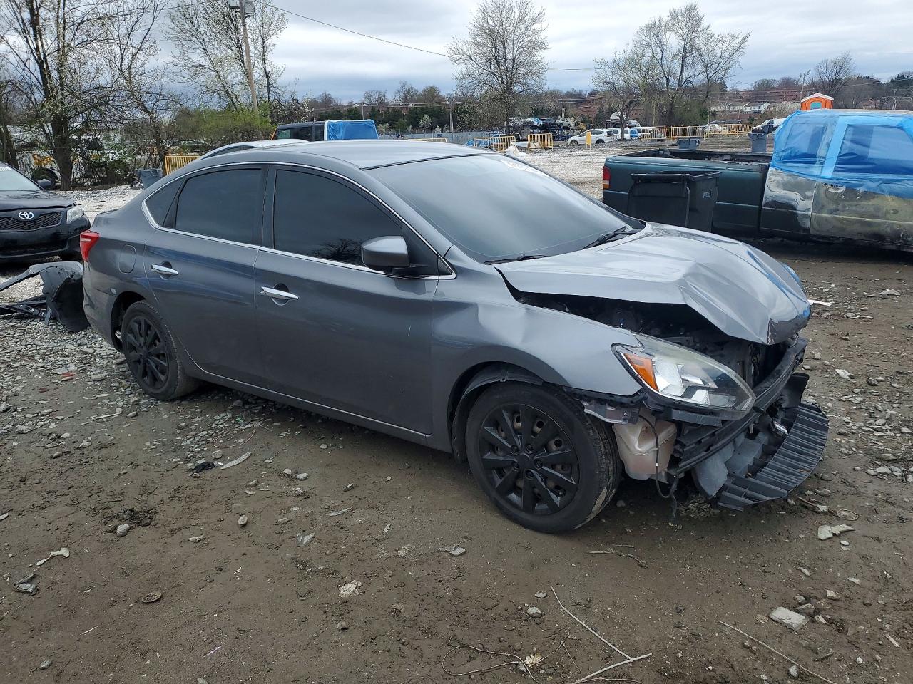 2018 Sentra VIN 3N1AB7AP5JY250525 photo 4