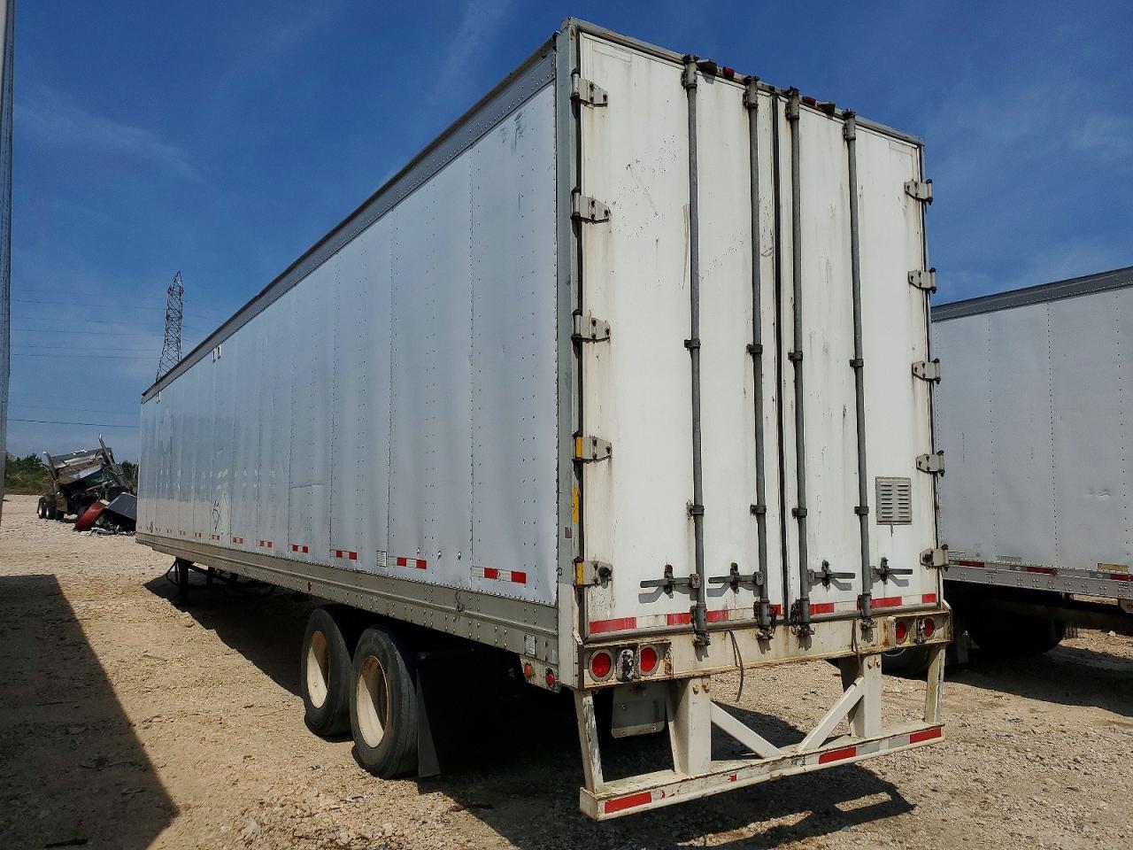 2005 GREAT All models VIN 1GRAA06215J608837 photo 3