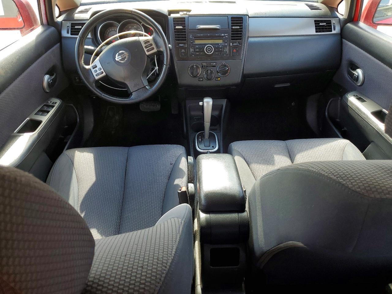 2008 Nissan Versa VIN 3N1BC13E18L428562 photo 8