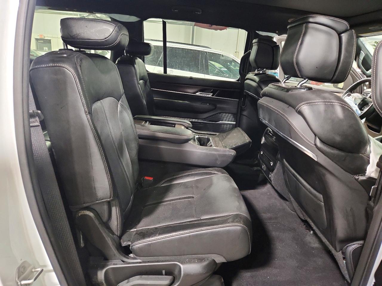 2023 JEEP Grand wago VIN 1C4SJVEJ7PS570435 photo 11